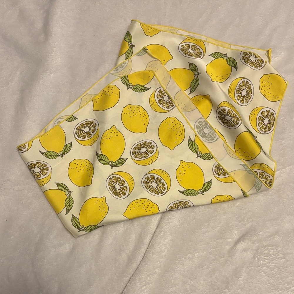 FREE W ANY PURCHASE / Lemon Print silky Scarf / lemon print head wrap